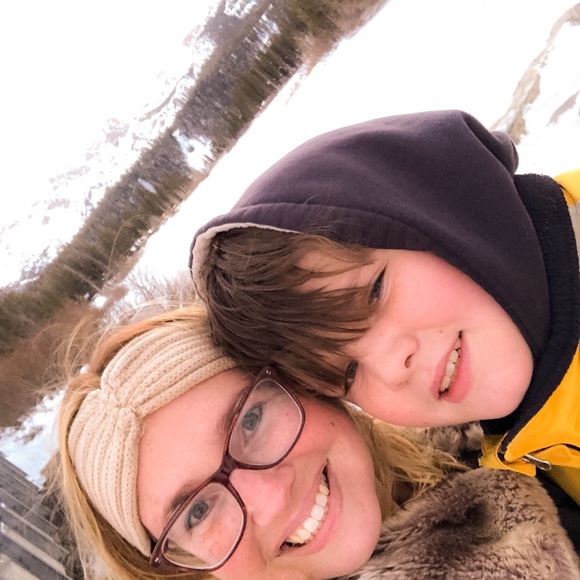 Meet your Posher, Heather - Picture 3 of 5